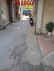 BÁN ĐẤT TẠI ĐƯỜNG  CỔ NHUẾ - MẶT NGÕ THÔNG - Ô TÔ FADILL QUA ĐẤT